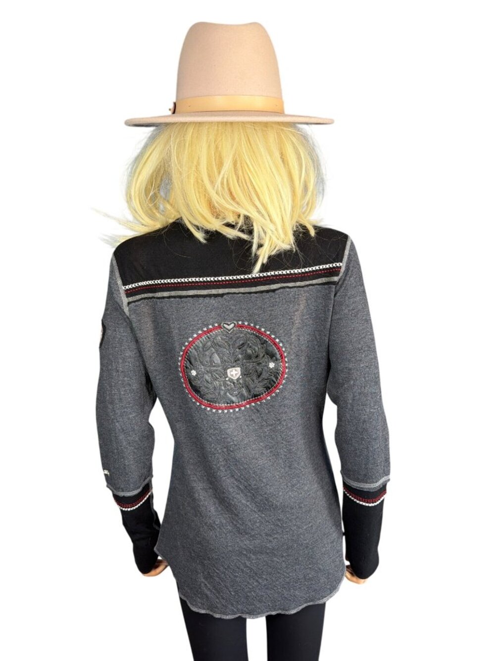 Alp-n-Rock Crew Heather Gray/Black Medium MSRP$198 Cotton Embroidered - Picture 3 of 16